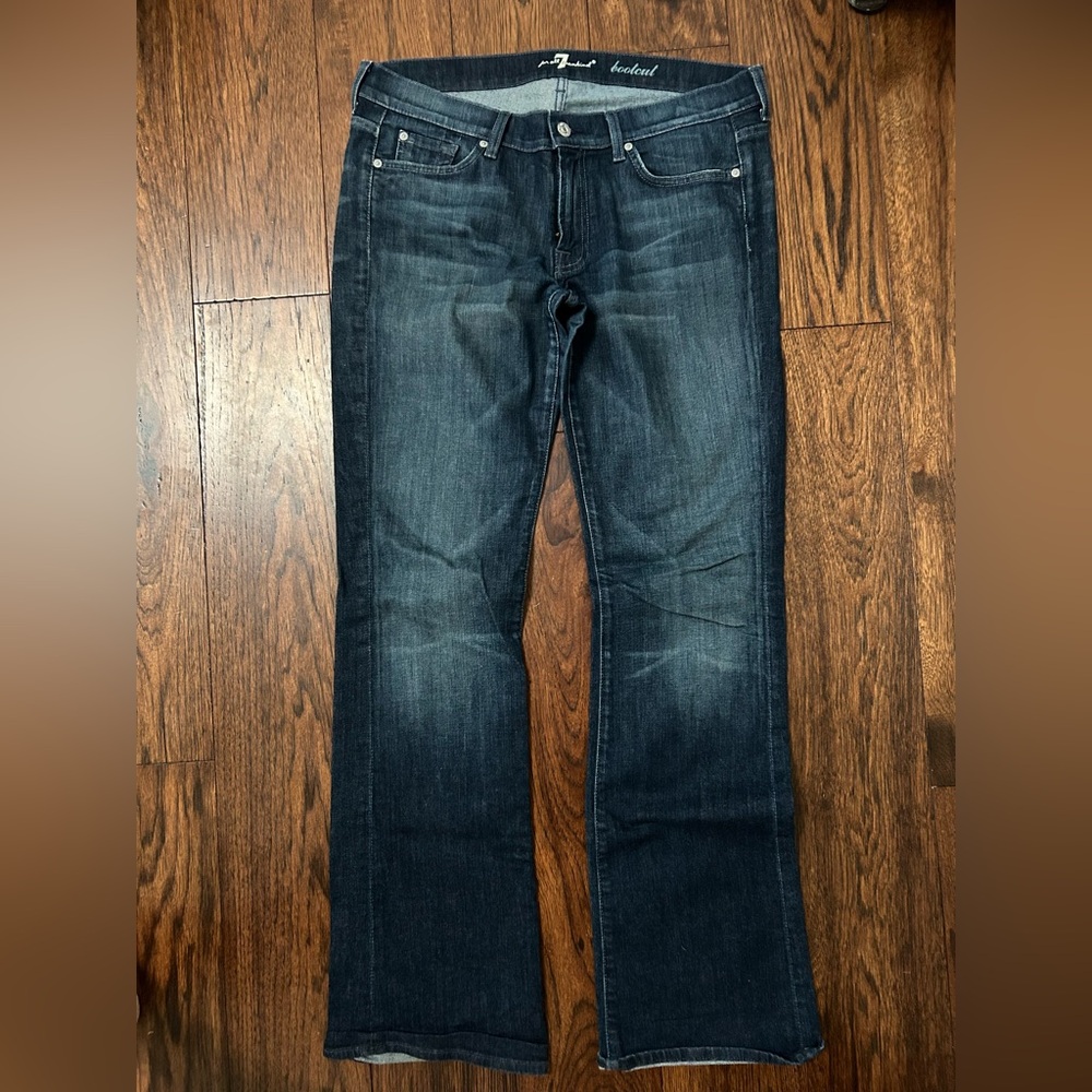 7 for All Mankind Women’s Bootcut Jean. Size 32